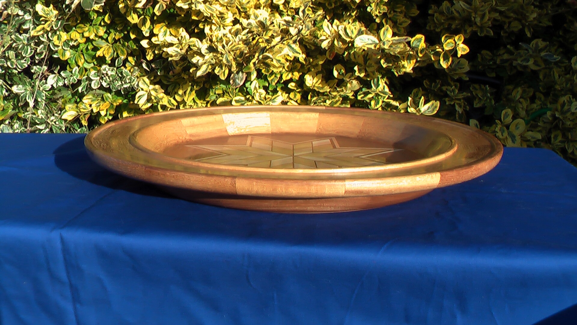 LargePlatter/01104e51aa092a2772af6483b2f10b8c002b7fcbdd.jpg